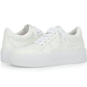 NIB Ream 7 Platform Sneaker
